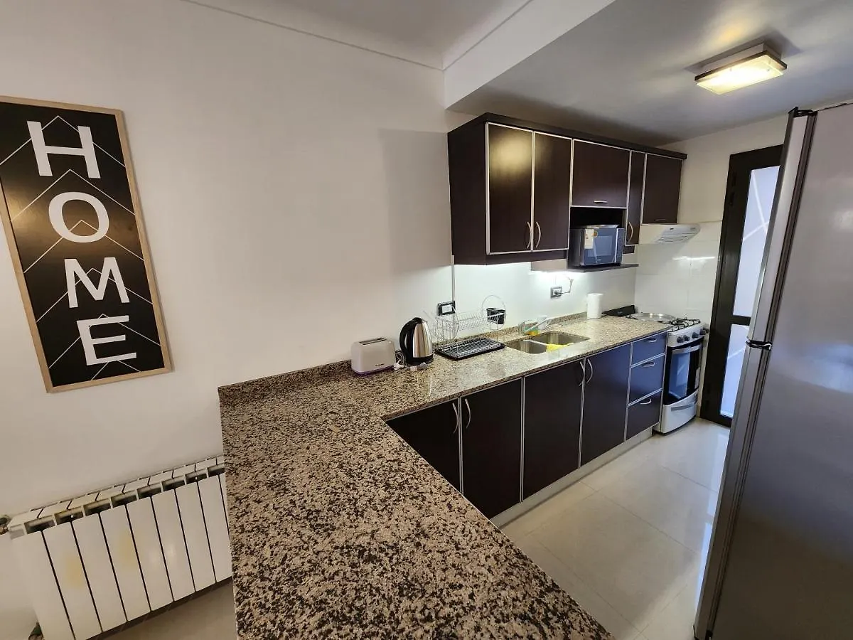 Ubicacion Inmejorable Con Cochera. En El Corazon De La Ciudad Mendoza Apartment